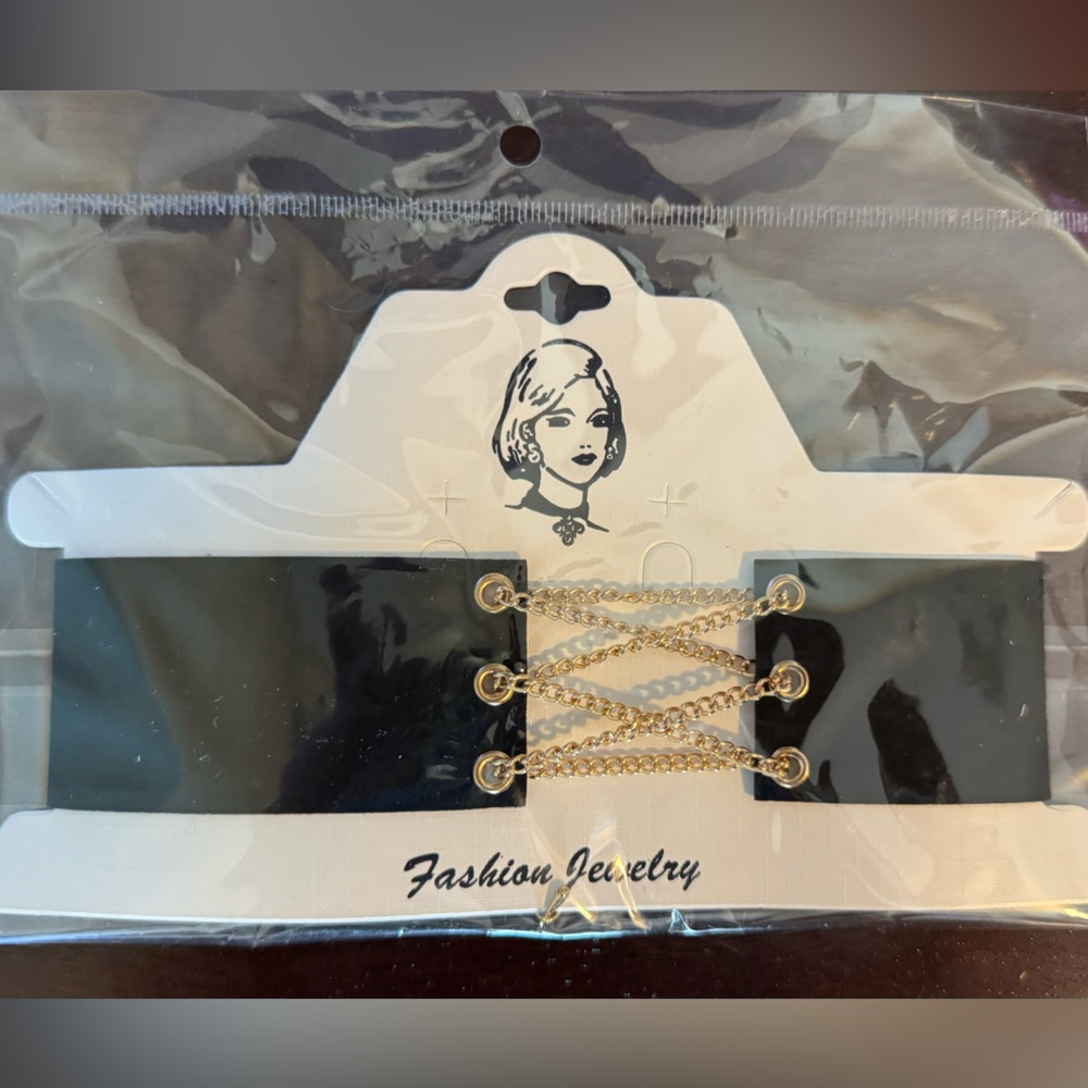 Women’s Chokers - Picture 2 of 7